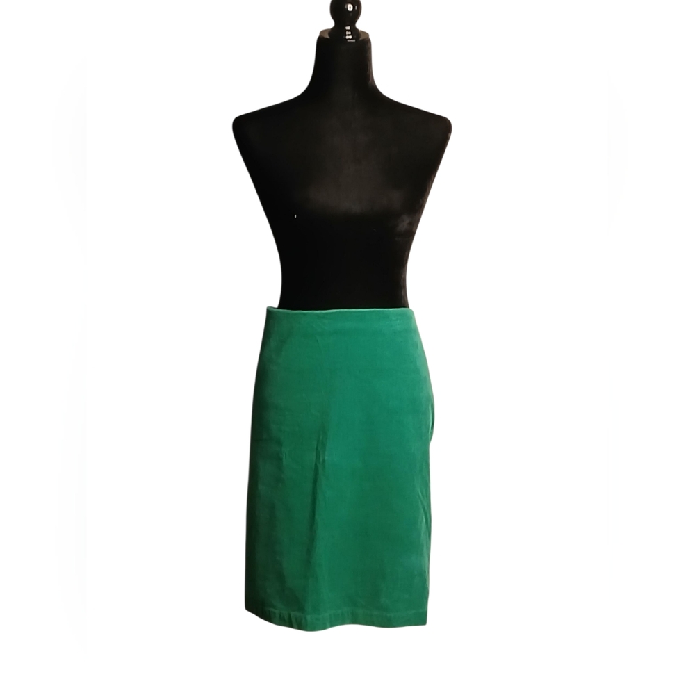 Old Navy Vibrant Emerald Green Women's Plus Size Micro Corduroy Pencil Skirt.
